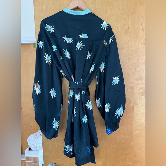 Roksanda Hammered Silk Mini Tent Dress Balloon Sleeve Navy Abstract Floral US 6 - Picture 3 of 7